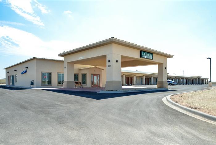 La Bonita Inn & Suites - Crane Bagian luar foto